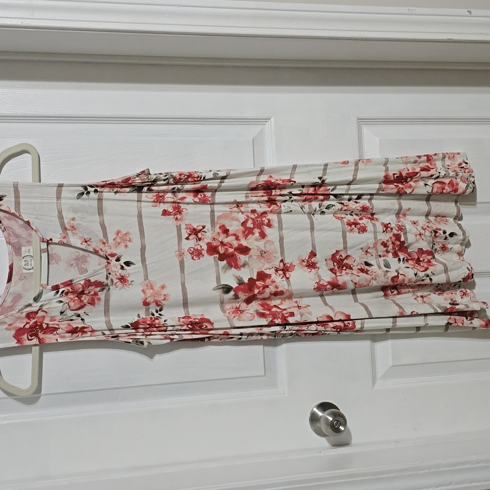 Maurices Red and White Floral Tunic Dress